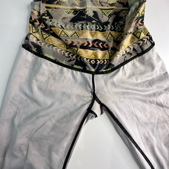 Teeki Desert Rose Capri XS gold/black yoga recycled bottles - Picture 4 of 6